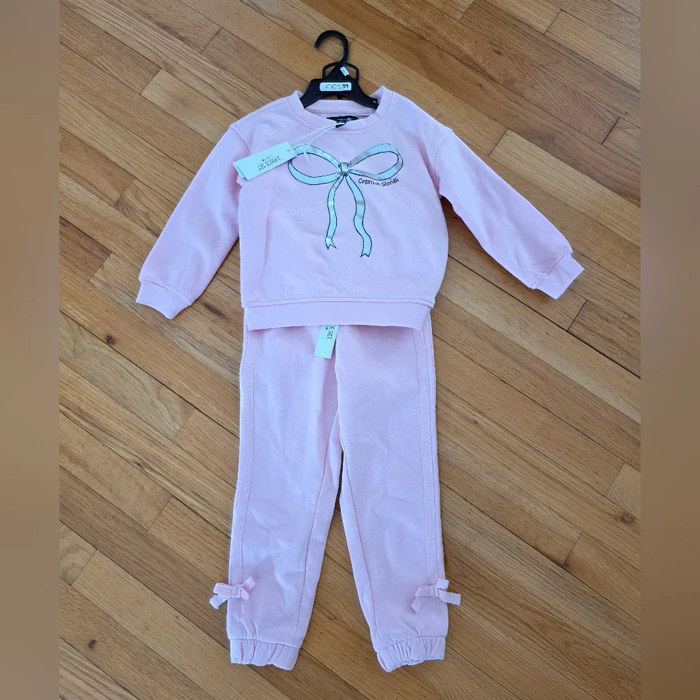 Joe's Jeans Bow Sweatshirt Matching Outfit